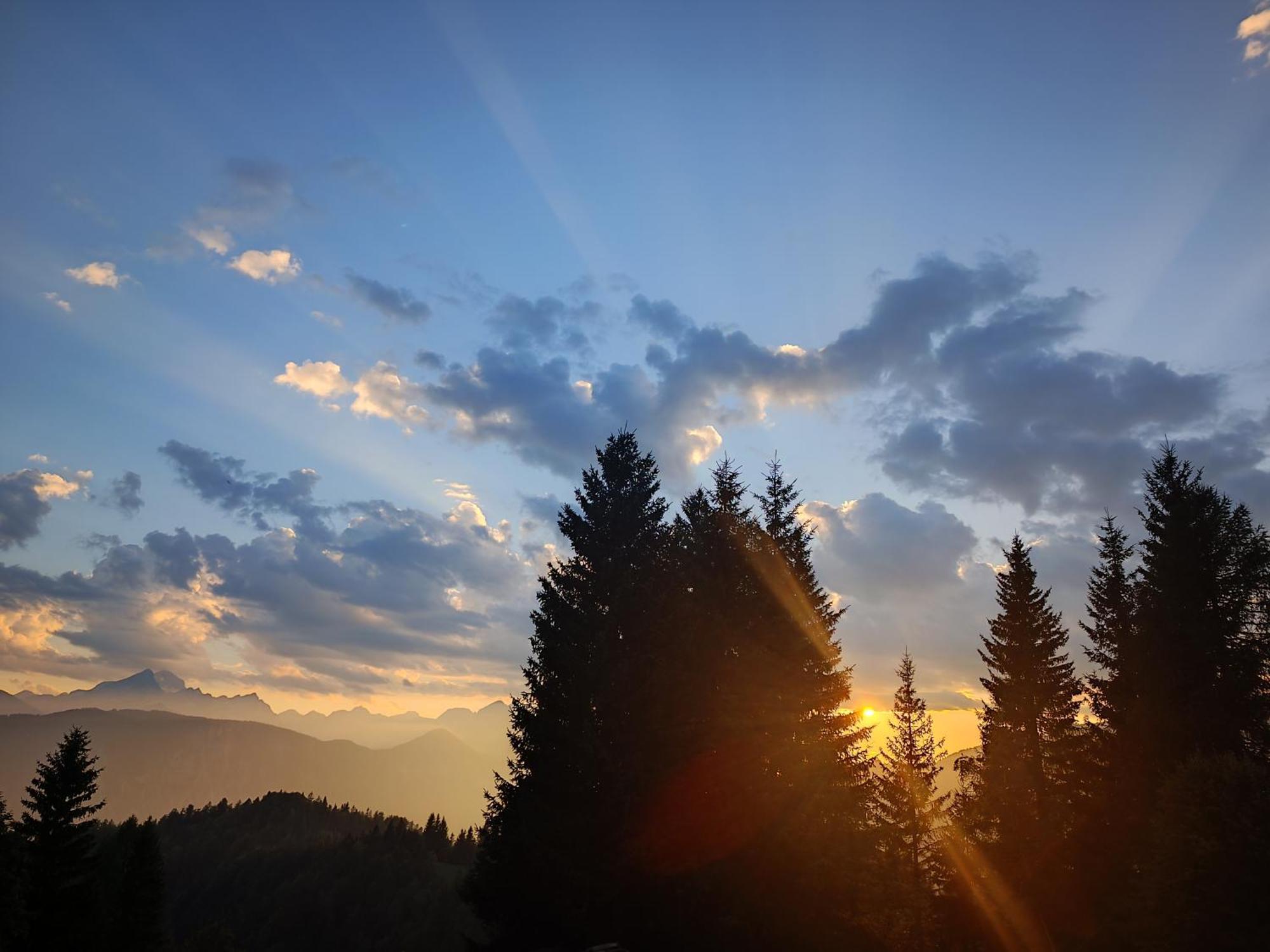 Span Cottage Jesenice Bagian luar foto